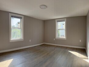 13 Hamilton St, Unit 2 in Framingham, MA - Building Photo - Building Photo