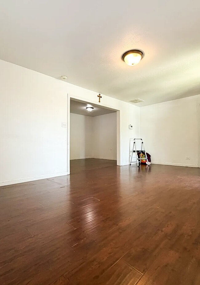 3822 Haywood St in Sacramento, CA - Building Photo - Building Photo