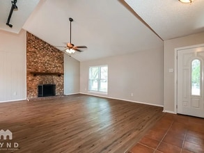 605 Pyramid Dr in Garland, TX - Building Photo - Building Photo