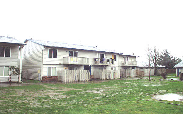 Interstate Apartments in Portland, OR - Foto de edificio - Building Photo