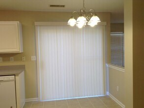 9328 Arbor Creek Dr in Charlotte, NC - Building Photo - Building Photo