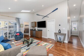 17 Cedar Terrace in Milton, MA - Building Photo - Building Photo