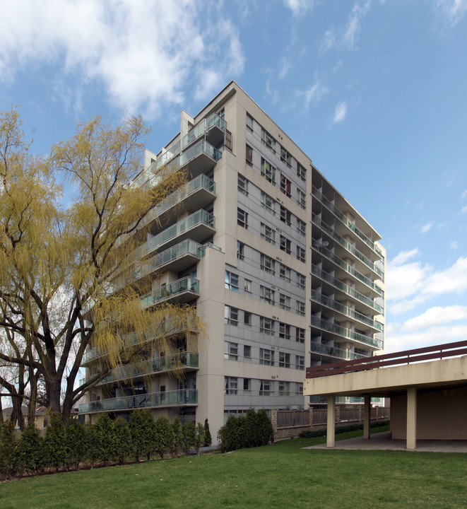 Riverside in Toronto, ON - Building Photo