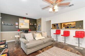 1507 Maybrook Ct in Arlington, TX - Building Photo - Building Photo