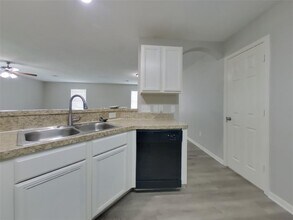 21439 Jamals Way in Houston, TX - Building Photo - Building Photo