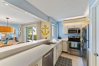 353 S US Hwy 1, Unit A105 in Jupiter, FL - Building Photo - Building Photo