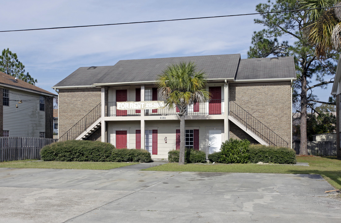 3905 E 11th St in Panama City, FL - Building Photo