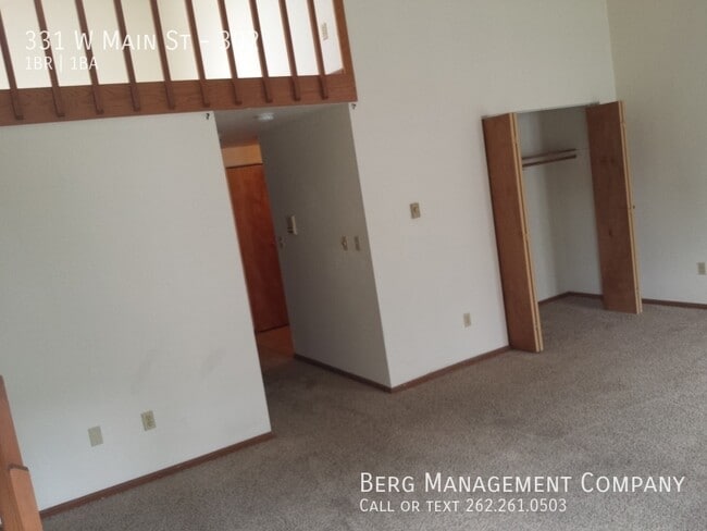 331 W Main St in Waukesha, WI - Building Photo - Building Photo