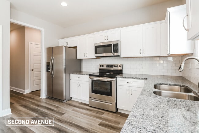 295 Bramble Bush Trail in Covington, GA - Foto de edificio - Building Photo