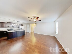 337 Crane Way in Bunnlevel, NC - Building Photo - Building Photo