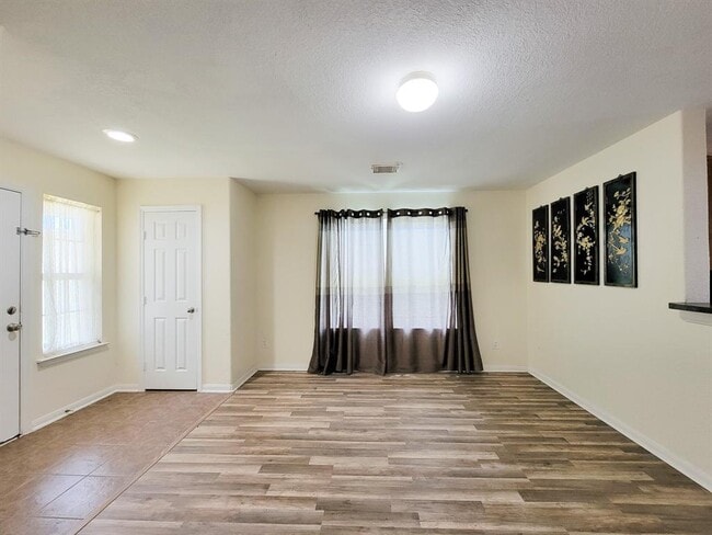 12835 Regal Oaks Bend Ln in Houston, TX - Building Photo - Building Photo