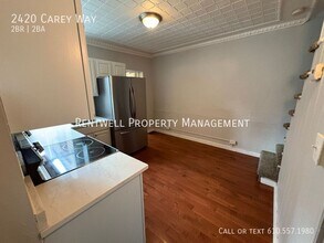 2420 Carey Wy in Pittsburgh, PA - Building Photo - Building Photo