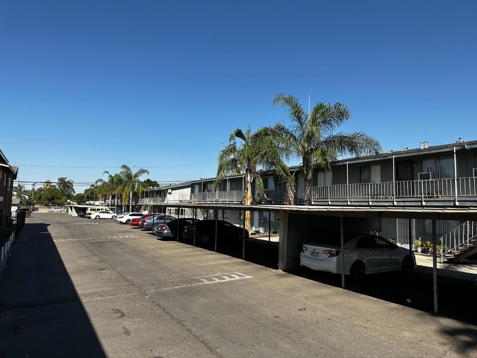 Eastgate Apartments in Fresno, CA - Building Photo