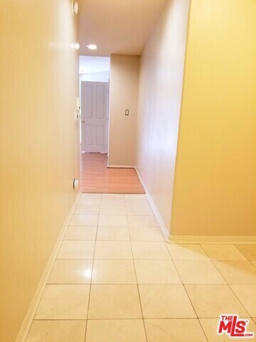 1811 Manning Ave-Unit -102 in Los Angeles, CA - Building Photo - Building Photo