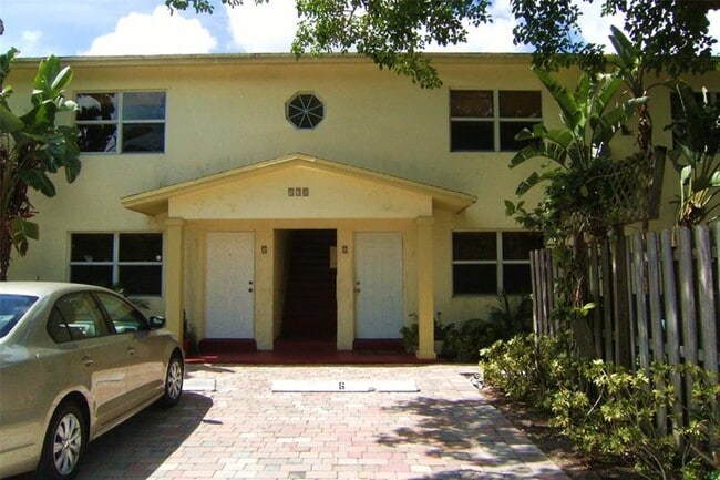 property at 530 NE 15th Ct