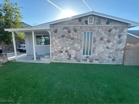 1819 Harding St in North Las Vegas, NV - Building Photo