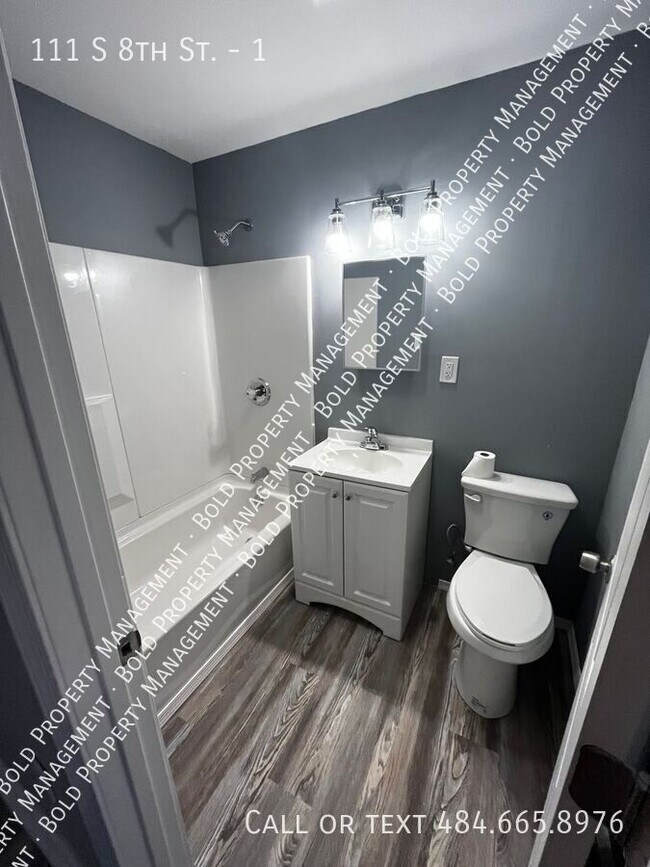 111 S 8th St in Reading, PA - Building Photo - Building Photo