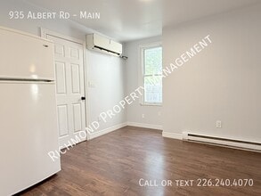 935 Albert Rd in Windsor, ON - Building Photo - Building Photo