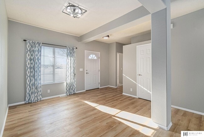 4851 S 187th Ave, Unit 04-205 in Omaha, NE - Building Photo - Building Photo