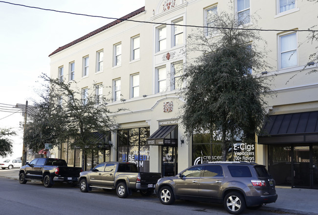 1224 St Charles Ave in New Orleans, LA - Foto de edificio - Building Photo