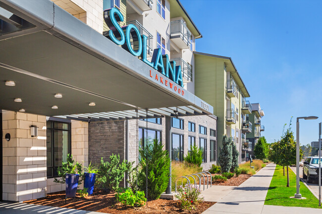 Solana Lakewood