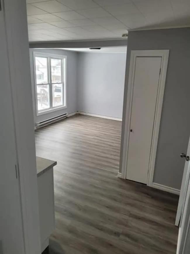 property at 92 Croatia Ave