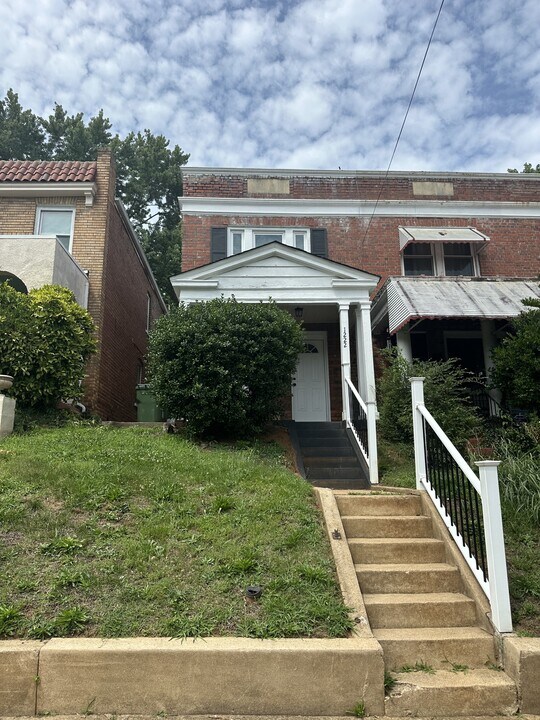 1222 Wallace St in Richmond, VA - Building Photo