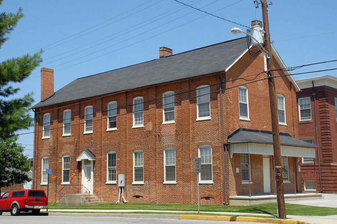 Shelly School Apartments in York, PA - Foto de edificio