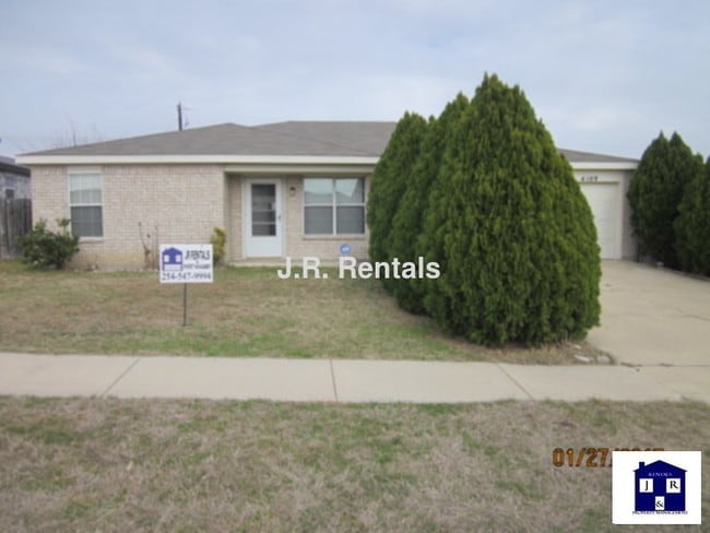 property at 4109 Matt Ct