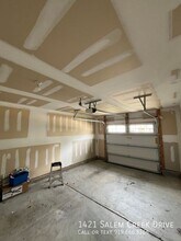 1421 Salem Creek Dr in Apex, NC - Building Photo - Building Photo
