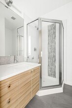 2218 Yale Ave. E. in Seattle, WA - Building Photo - Building Photo