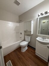 213 28th Ave W in Milan, IL - Building Photo - Building Photo