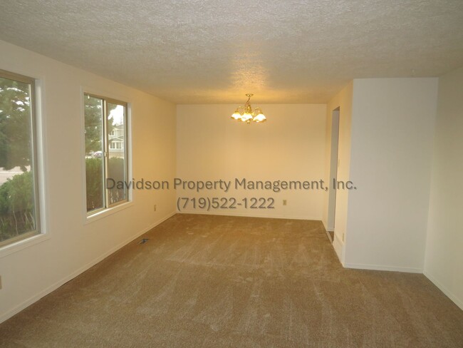 2285 Allyn Way in Colorado Springs, CO - Building Photo - Building Photo