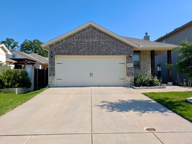537 Concho St in Aubrey, TX - Building Photo - Building Photo