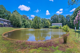 Lakeville Townhomes in Memphis, TN - Building Photo - Building Photo