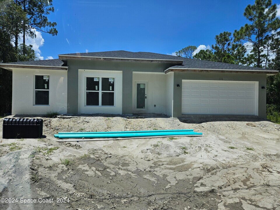 3182 Troon Ave in Palm Bay, FL - Building Photo