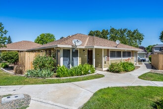 Fair Plaza Senior 55+ Apartments in Woodland, CA - Building Photo - Building Photo