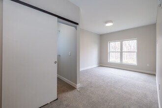 Brightdawn Village Apartments in Ann Arbor, MI - Foto de edificio - Interior Photo