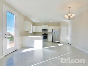 4551 E Gary St in Mesa, AZ - Building Photo - Building Photo