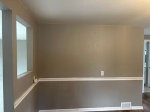 45 Lemans Dr in Depew, NY - Building Photo - Building Photo