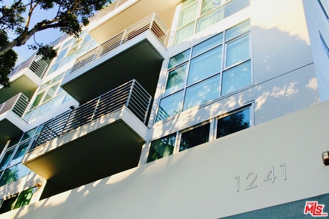 property at 1241 5th St