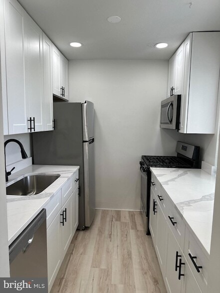property at 4725 1st St SW