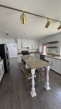 24850 Bismark Ct in Hemet, CA - Building Photo - Building Photo
