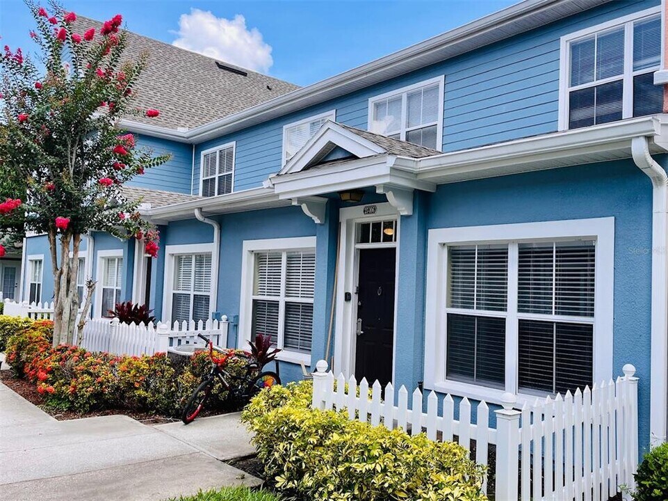 2208 San Vittorino Cir in Kissimmee, FL - Building Photo