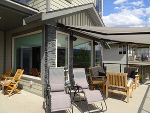 1384 Feedham Ave in Kelowna, BC - Building Photo - Building Photo