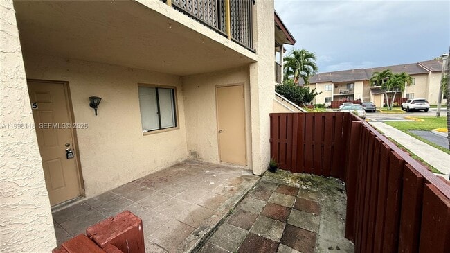 7901 Southgate Blvd in North Lauderdale, FL - Building Photo - Building Photo