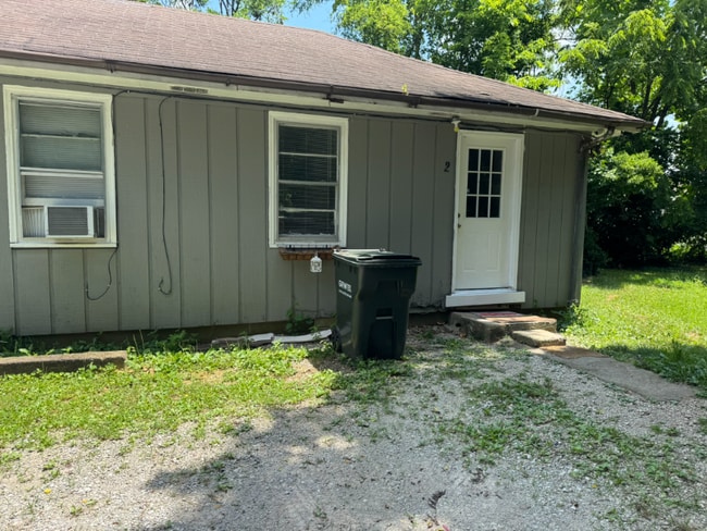 property at 258 W Vine St