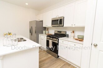 114 Saddlebred Wy in Rossville, GA - Building Photo - Building Photo