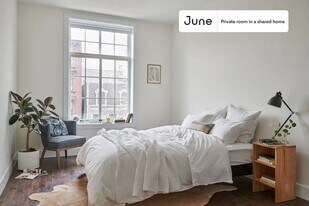 Room in Shared 13.0 bed/7.5 bath home in Brooklyn, NY - Building Photo