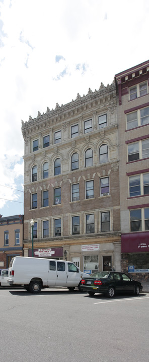 104 Jay St in Schenectady, NY - Building Photo